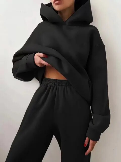 Women's Casual Oversized Hooded Tracksuit with Pockets | Perfect for Outdoor Activities