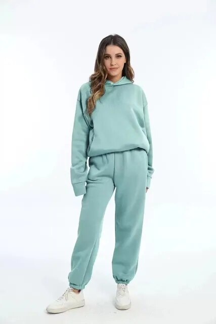 Women's Casual Oversized Hooded Tracksuit with Pockets | Perfect for Outdoor Activities