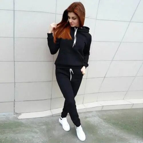 Women's Casual Oversized Hooded Tracksuit with Pockets and Drawstring | Perfect for Outdoor Activities